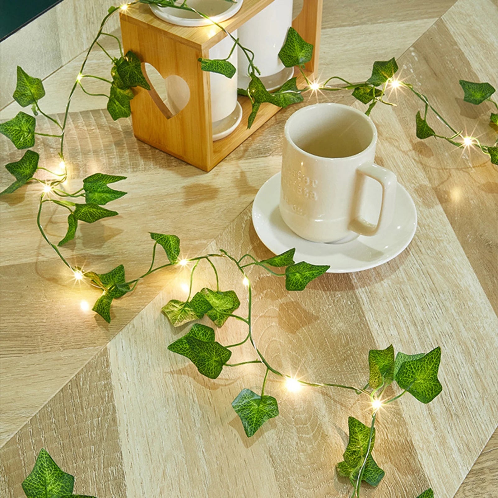 Ivy Vine Lights Indoor 78.74” Battery Powered LED Hanging Leaves